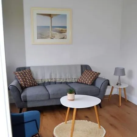 Twin Lake View - Bungalow In Pontoon Foxford Extérieur photo