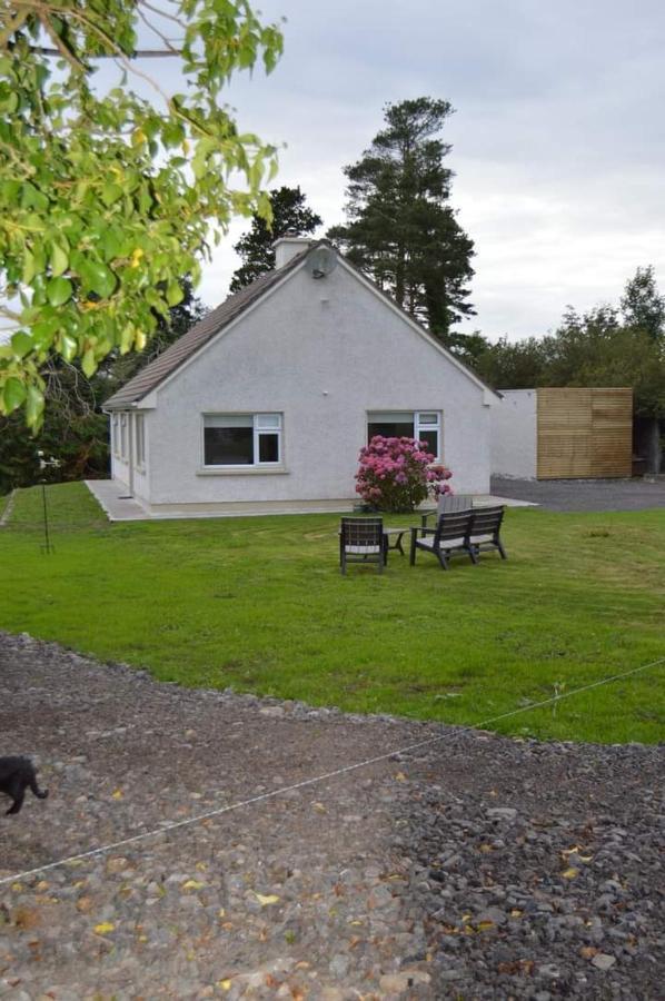 Twin View - In Pontoon * Foxford